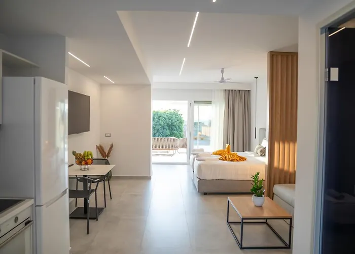 Thimios Adults Only Appartement Akharavi
